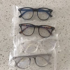 Blue light blocking glasses